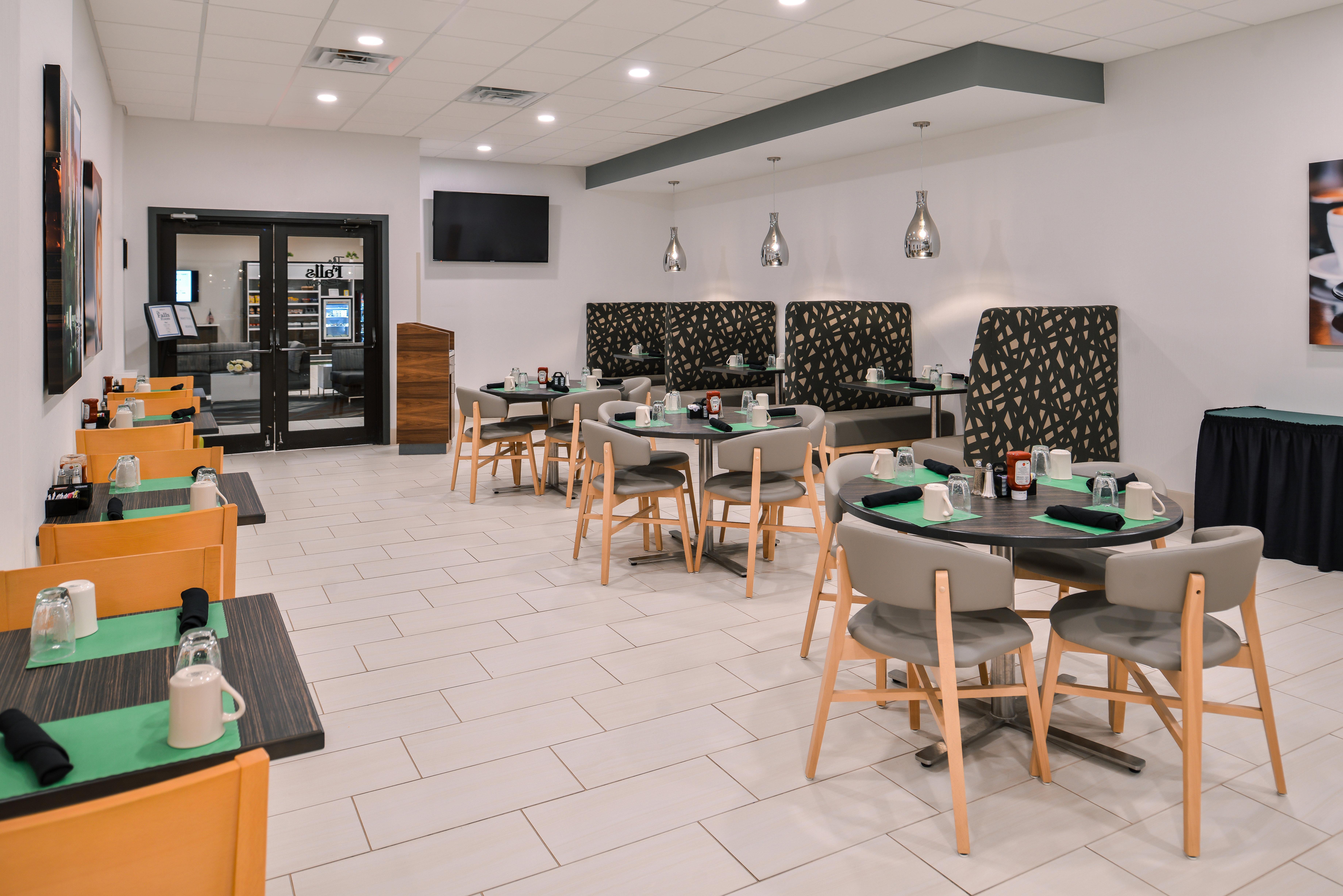 Holiday Inn Auburn-Finger Lakes Region By Ihg Esterno foto