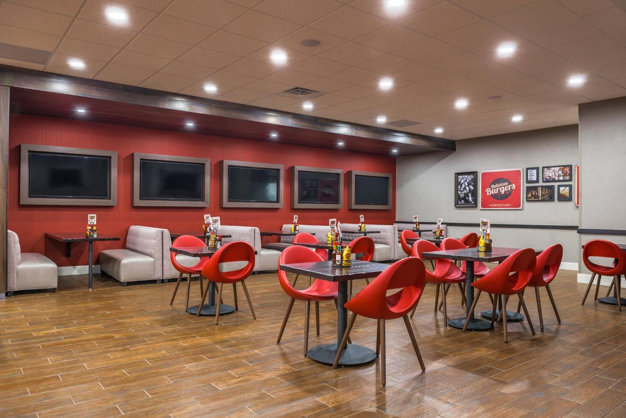 Holiday Inn Auburn-Finger Lakes Region By Ihg Esterno foto