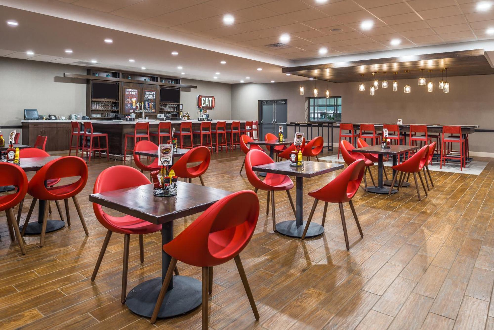 Holiday Inn Auburn-Finger Lakes Region By Ihg Esterno foto